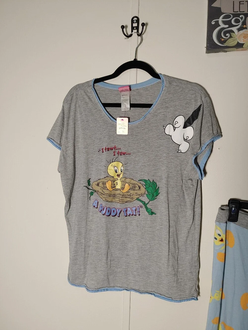 Looney Tunes 1X Tweety Super Cute Short Sleeve Lightweight Pajama Set